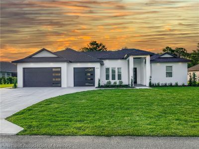 3325 Manor Dr