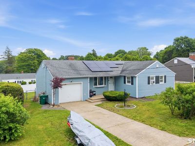 10 Miller Avenue