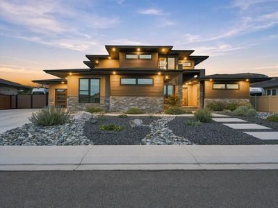 2189 Mescalero Ave