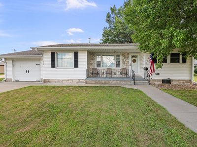 213 3rd Ave