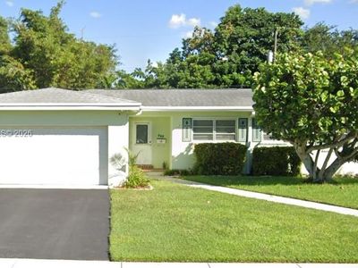 949 NW 9th St