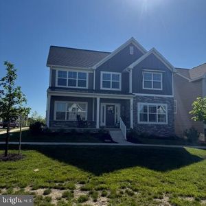 2418 Hawthorne Dr