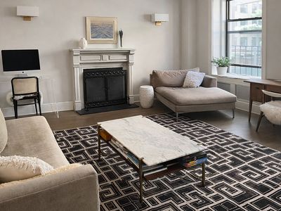 120 E 85th St APT 2-W