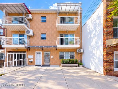 162 Bay 43rd St APT 1A