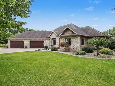 52221 Winding Waters Ln
