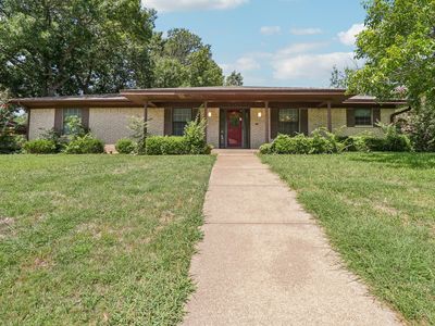 2030 Huntington Dr