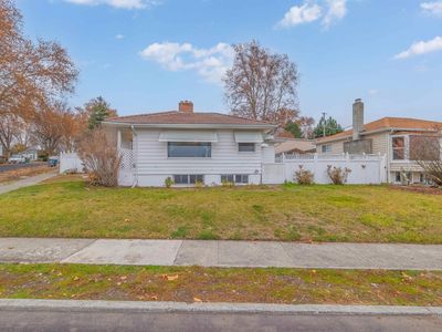 106 13th Ave
