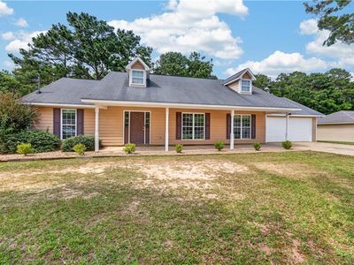 Property at 215 Lansdon Dr, Smiths Station, AL