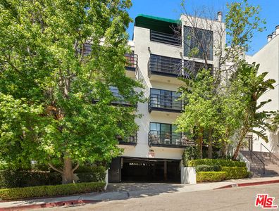 1201 Larrabee St APT 206