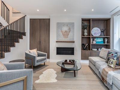 47 Hancock St APT 2