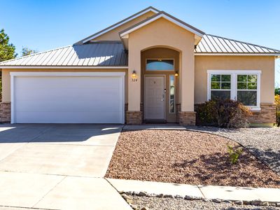 Property at 324 Encantado Ridge Ct NE, Rio Rancho, NM