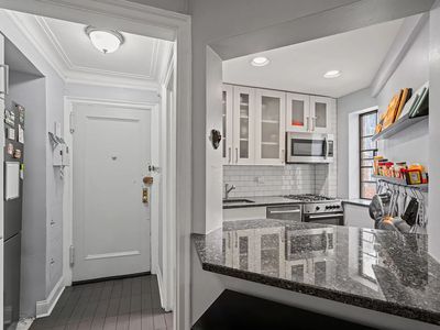 20 Continental Ave APT 4C