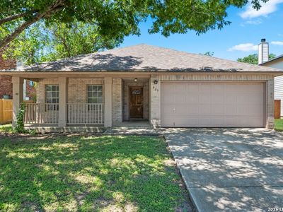 823 PINEHURST DR