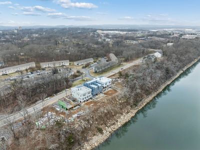 330 Rio Vista Dr