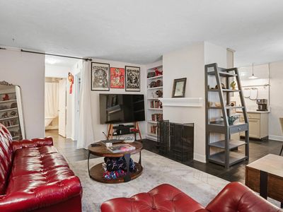 4261 49th St APT 3