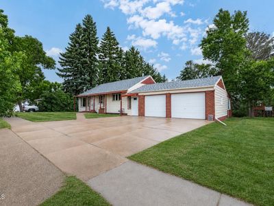 Property at 404 8th St N, New Salem, ND