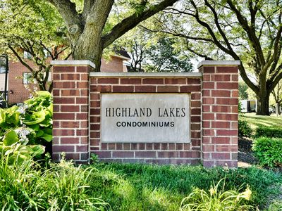 41 E Janata Blvd APT 1B