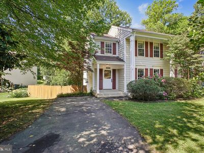 Property at 10051 Downeys Wood Ct, Burke, VA