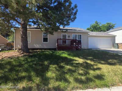717 Cabin Dr