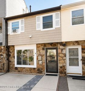 358 Tanglewood Dr