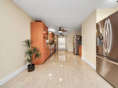 10422 Springland Ct