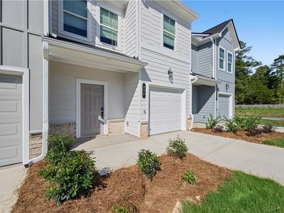 327 Rollinggreen Rd