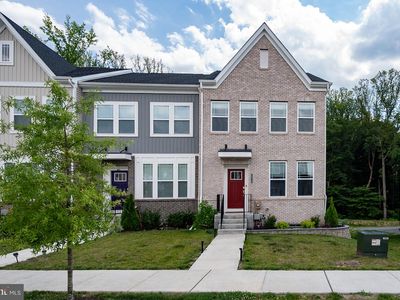 2928 Bridgewater Dr
