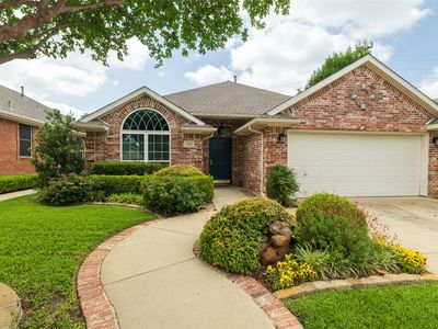 305 Chantilly Ct