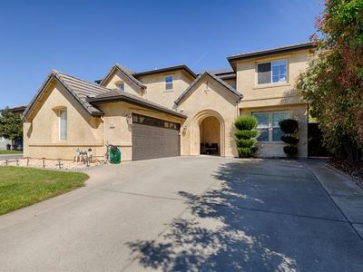 7732 Tennis Ct