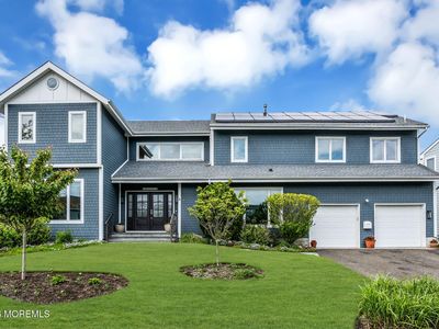 5 Drew Court