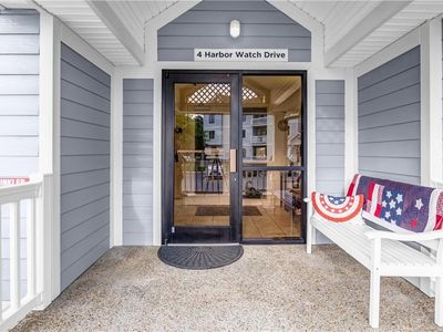 4 Harbor Watch Dr Unit 520