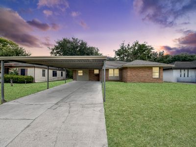 10117 Dulcimer St