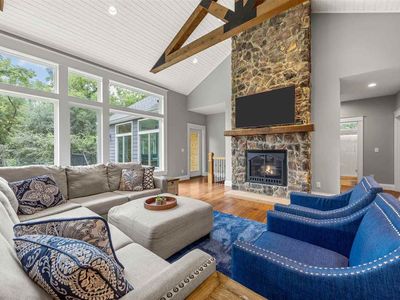 1703 Aspen Cir SE