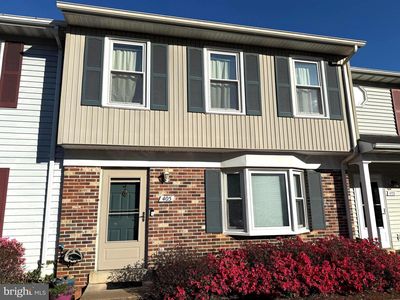 405 Forest Ct