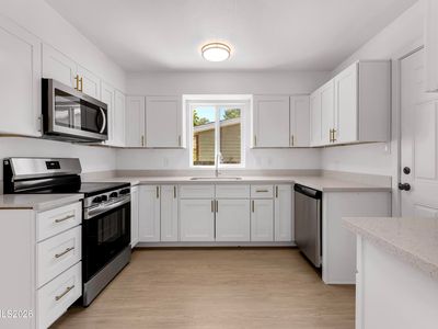 922 Prospect Ave