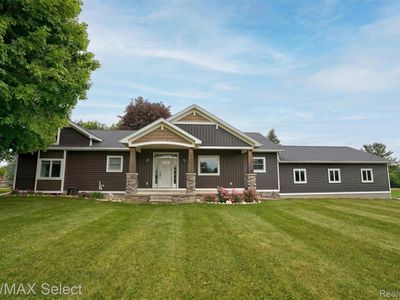 11025 Davison Rd
