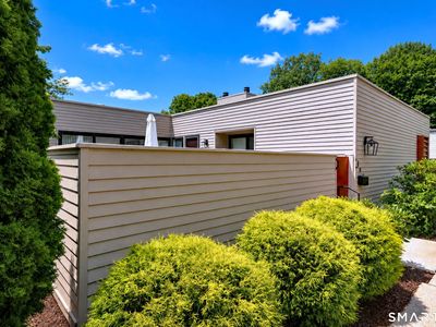 25 Charlton Hill Road #25