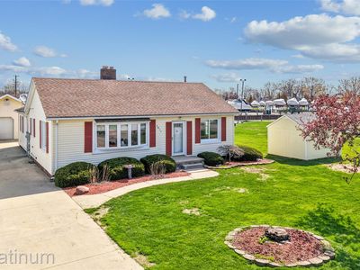 Property at 7811 Alexandria Dr, Fair Haven, MI