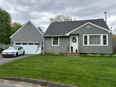 11 Glen Haven Road E