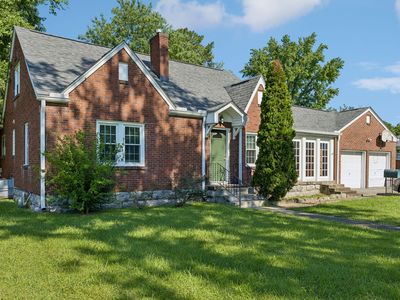 312 Castle Heights Ave