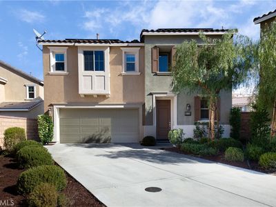 24136 Darmera Dr