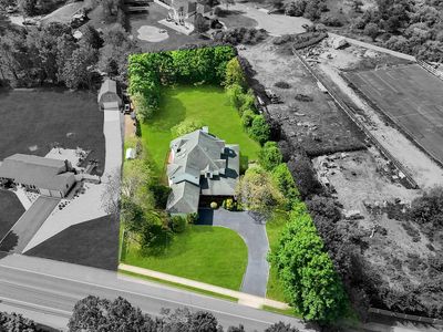 506 Moriches Middle Island Road