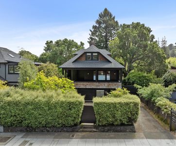 268 E Blithedale Ave