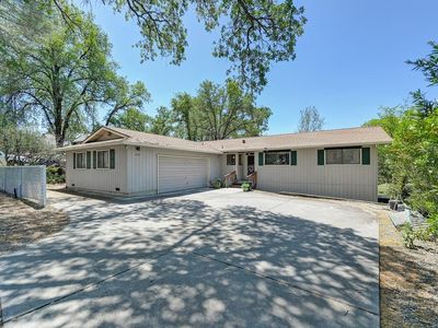 12243 Torrey Pines Dr