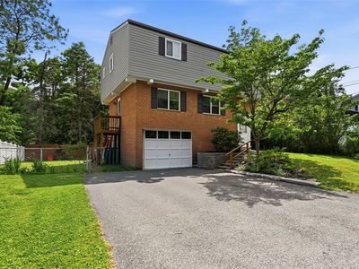 239 Golden Gate Dr