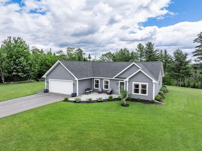 51 Knoll Crest Drive