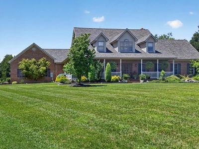 15920 River Bend Ct