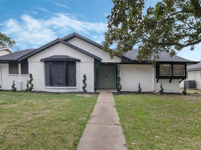 2009 N Palm Ct