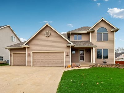 530 NE Stoneridge Dr