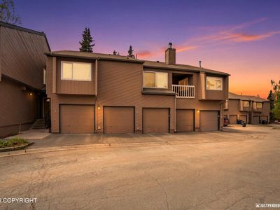 2220 N Star St APT 8